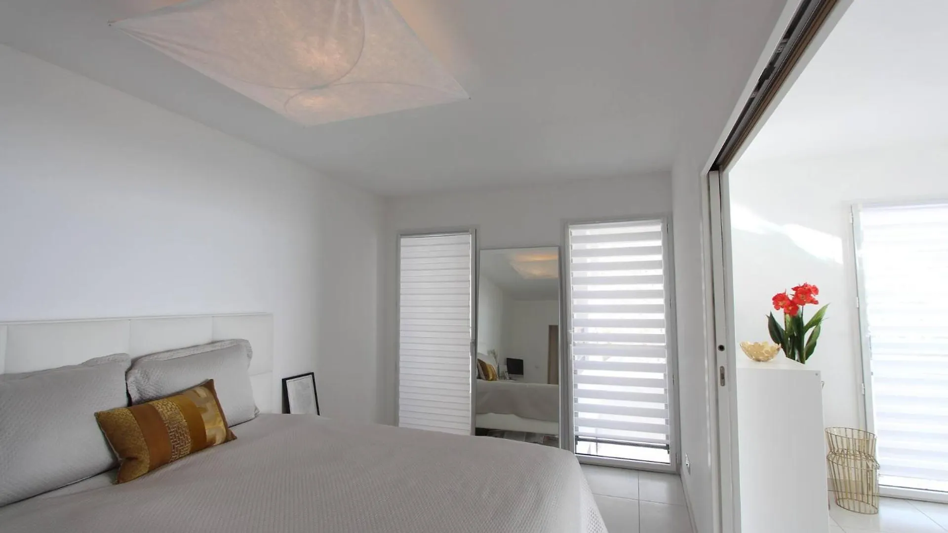 Luxurious Apartments Monaco&Seaview, Infinitypool&Parking 보솔레이 0*,