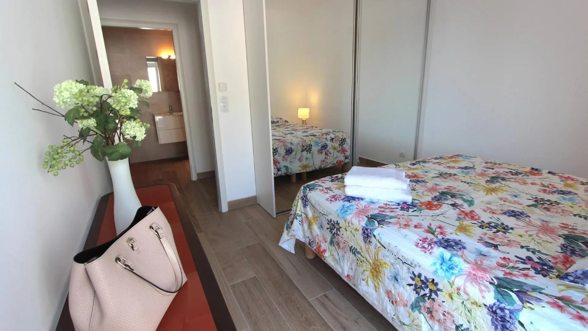 Luxurious Apartments Monaco&Seaview, Infinitypool&Parking Beausoleil