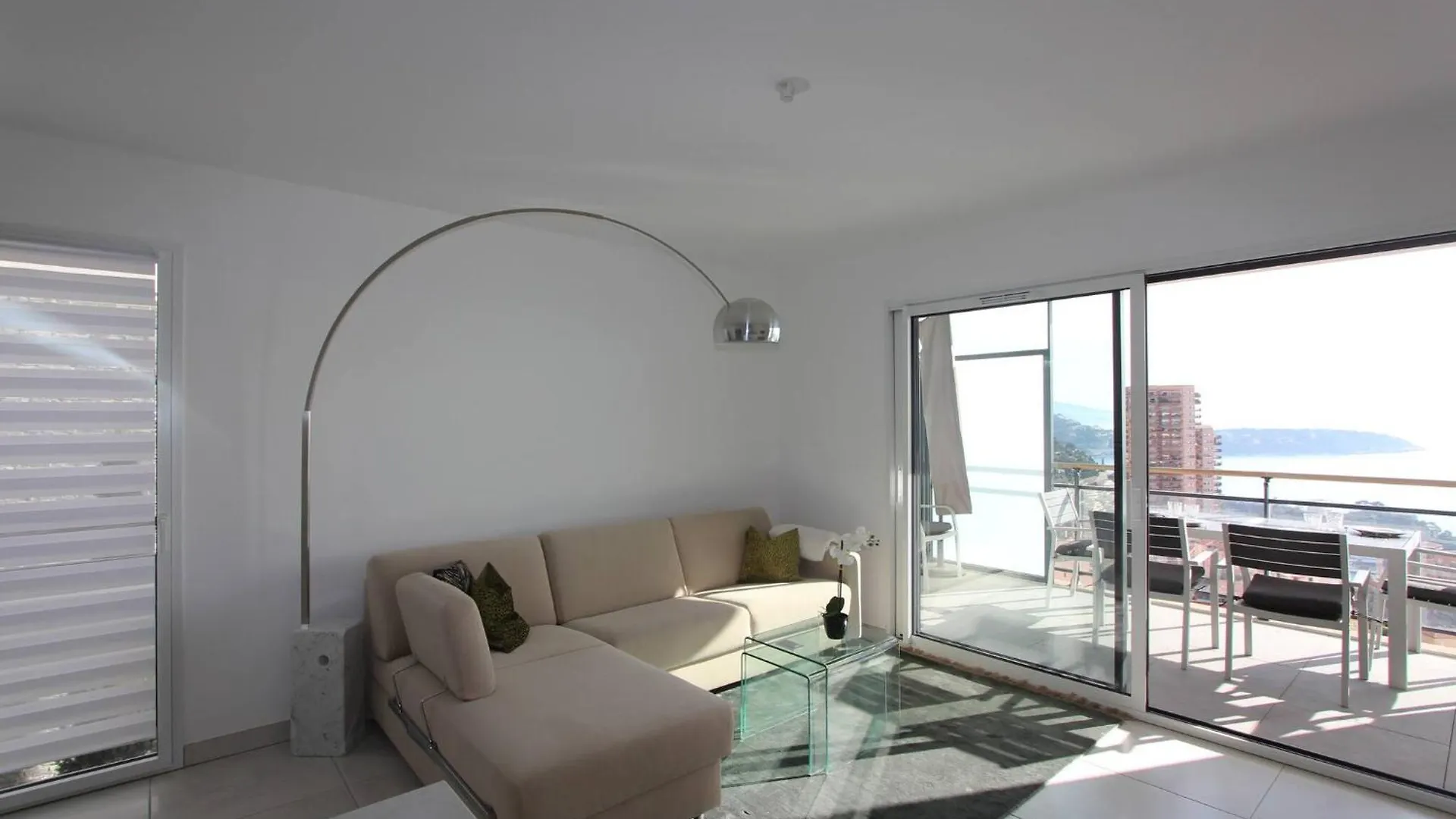 Luxurious Apartments Monaco&Seaview, Infinitypool&Parking Beausoleil France