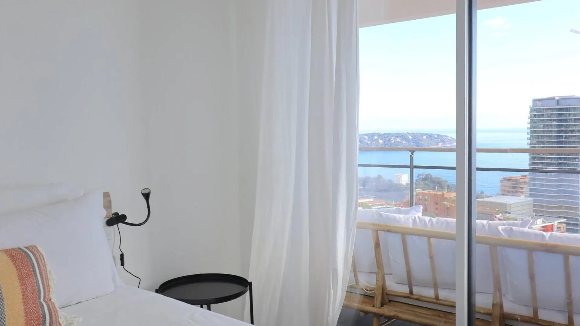 Luxurious Apartments Monaco&Seaview, Infinitypool&Parking Beausoleil France